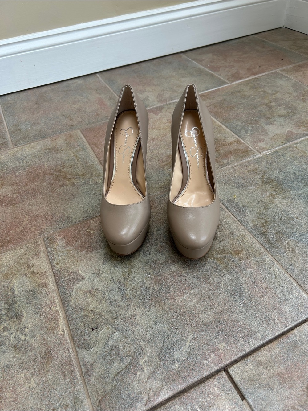 Jessica Simpson Taupe Platform Pumps. NWOB.